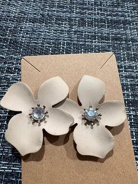 Neutral Floral Statement Earrings with Crystal Center